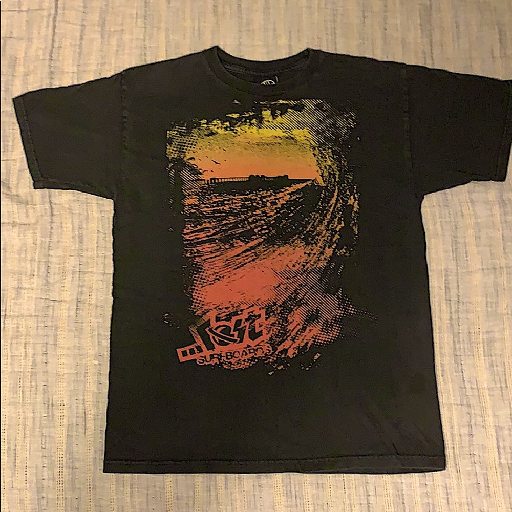 ...Lost Vintage surf tshirt M t-shirt
